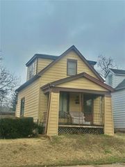 3761 Blow Street, St Louis, MO 63116
