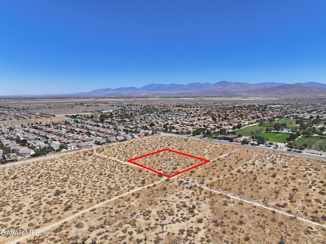 Ave R Vic 57th Ste, Palmdale, CA 93550