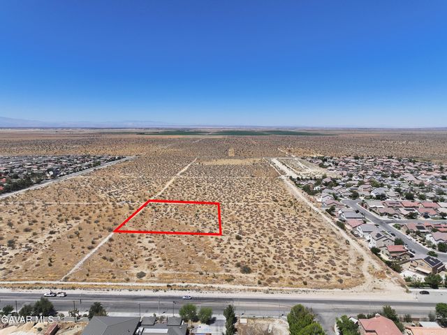 Ave R Vic 57th Ste, Palmdale, CA 93550