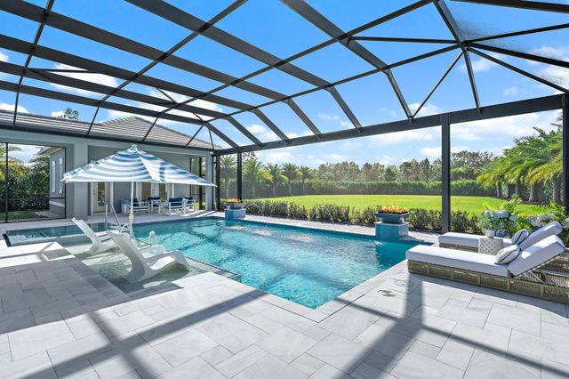 20181 SE Bridgewater Drive, Jupiter, FL 33458