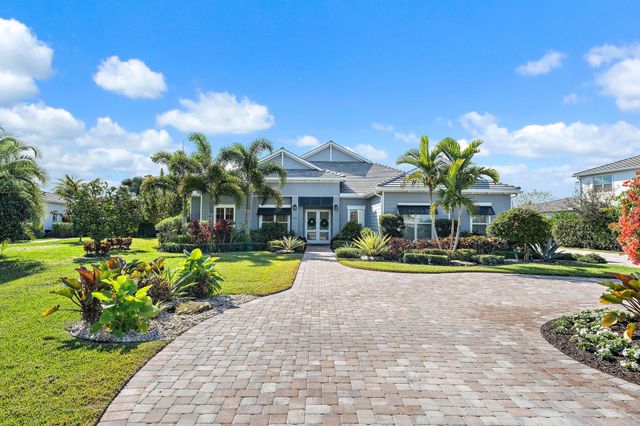 20181 SE Bridgewater Drive, Jupiter, FL 33458