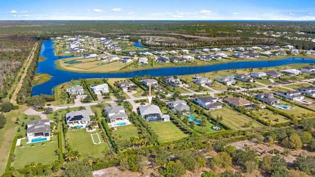 20181 SE Bridgewater Drive, Jupiter, FL 33458