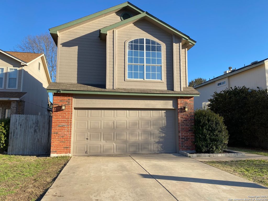 1326 DEZARAE, San Antonio, TX 78253