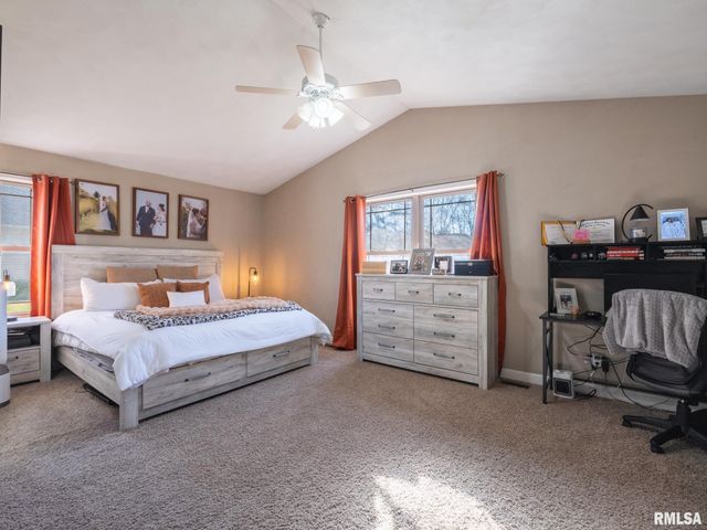 1816 Whitetail Lane, Pekin, IL 61554