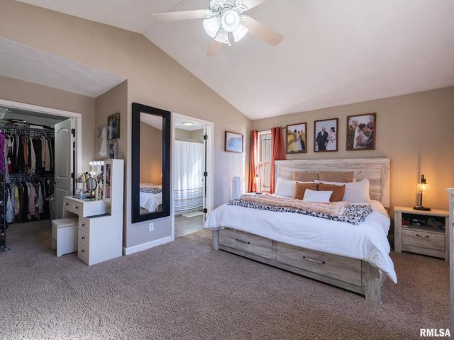 1816 Whitetail Lane, Pekin, IL 61554