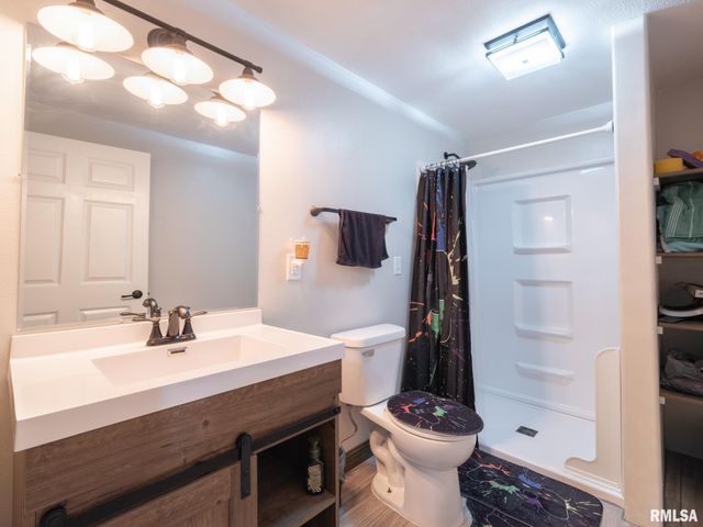 1816 Whitetail Lane, Pekin, IL 61554