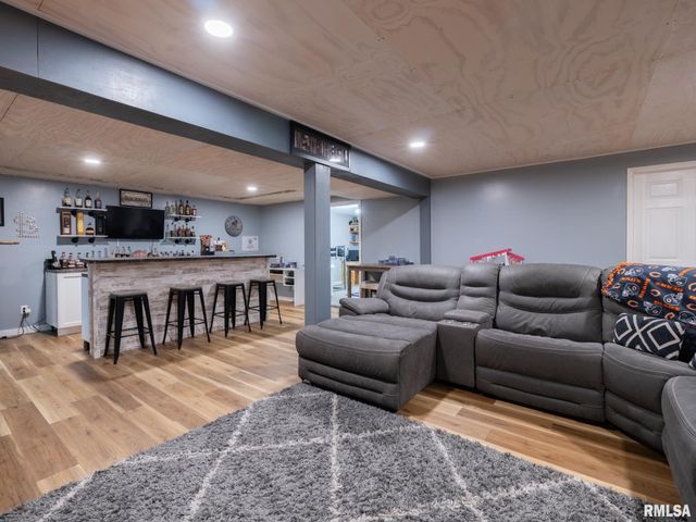 1816 Whitetail Lane, Pekin, IL 61554