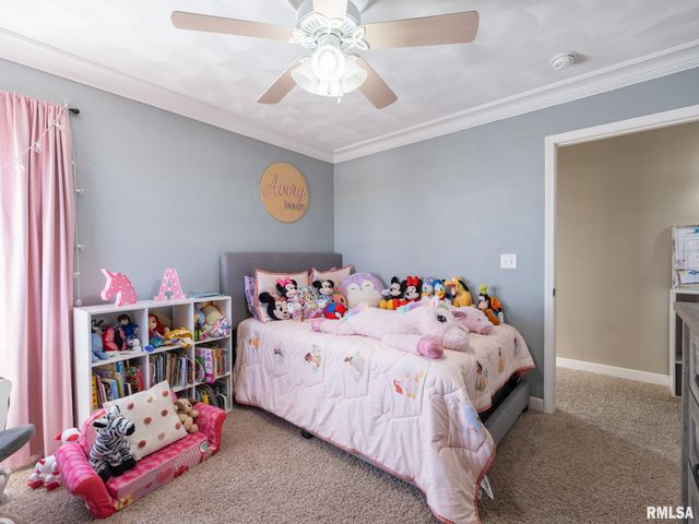 1816 Whitetail Lane, Pekin, IL 61554