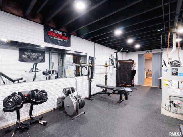 1816 Whitetail Lane, Pekin, IL 61554