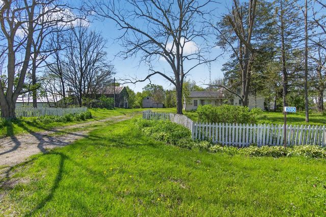 35515 Washington AVENUE, Burlington, WI 53105