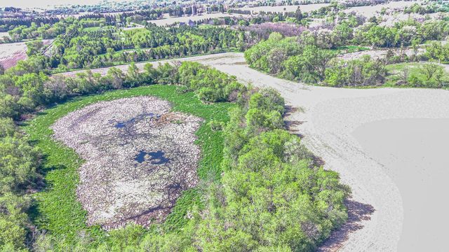 35515 Washington AVENUE, Burlington, WI 53105