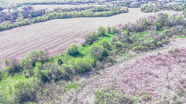35515 Washington AVENUE, Burlington, WI 53105