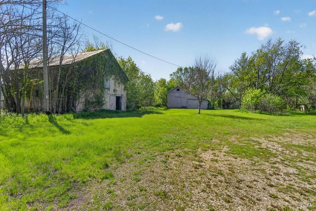 35515 Washington AVENUE, Burlington, WI 53105
