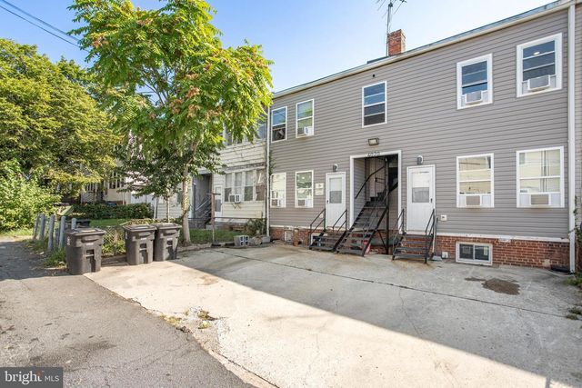 4020 8TH ST NE, Washington, DC 20017