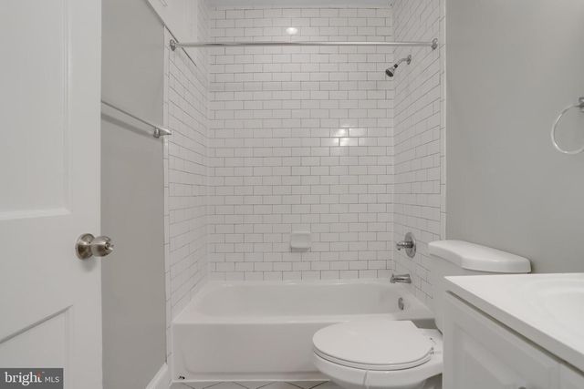 4020 8TH ST NE, Washington, DC 20017