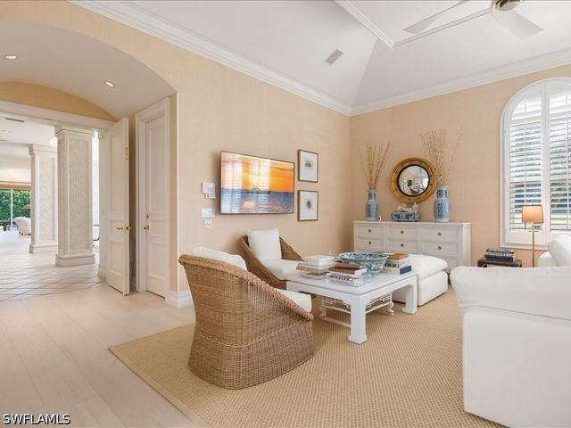 9959 Brassie BEND, Naples, FL 34108