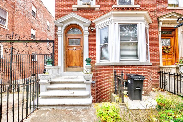 88 Midwood Street, Brooklyn, NY 11225