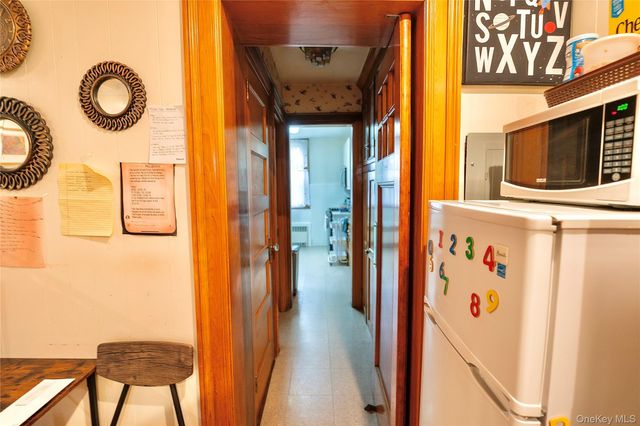 88 Midwood Street, Brooklyn, NY 11225