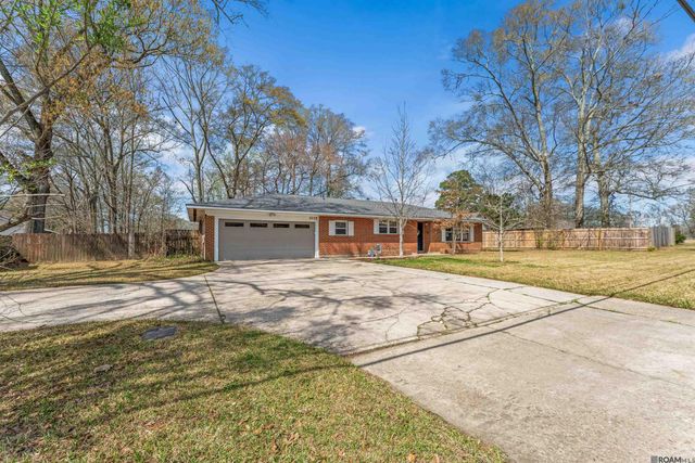 3035 Old Baker Rd, Zachary, LA 70791
