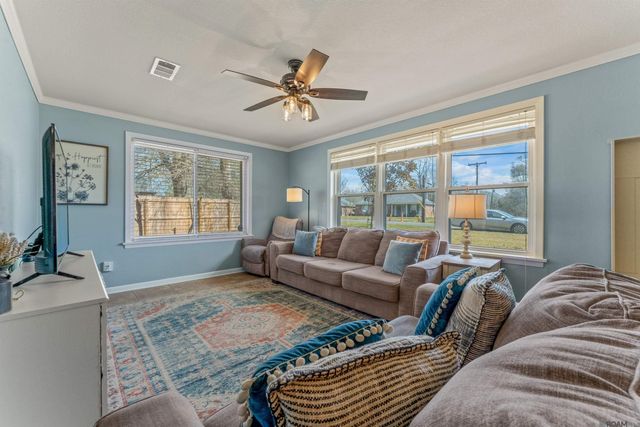 3035 Old Baker Rd, Zachary, LA 70791