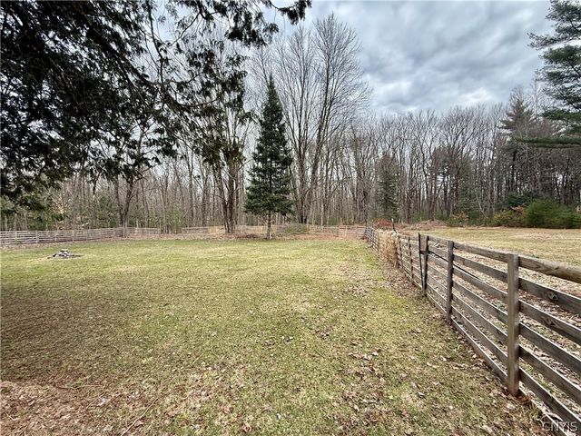 1841 Mulholland Road, Vienna, NY 13042