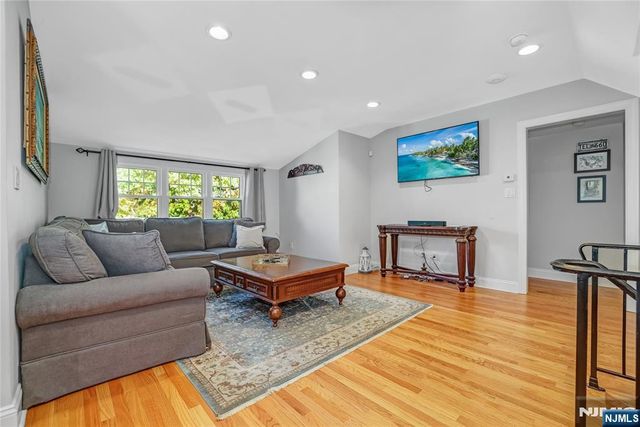 165 Pine Street, Hackensack, NJ 07601