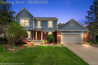 3210 Davenport Lane, Rochester Hills, MI 48309