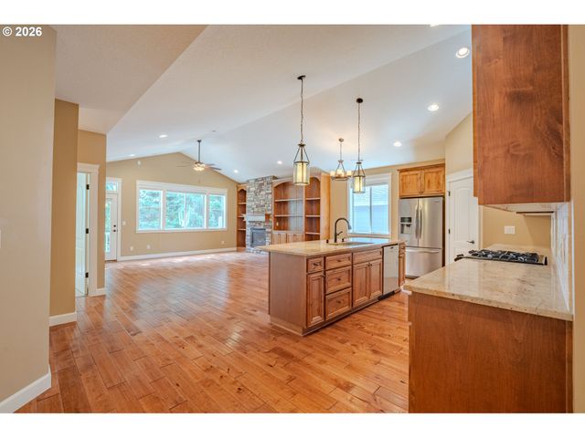 4217 Se 177TH Ln, Vancouver, WA 98683