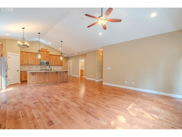 4217 Se 177TH Ln, Vancouver, WA 98683