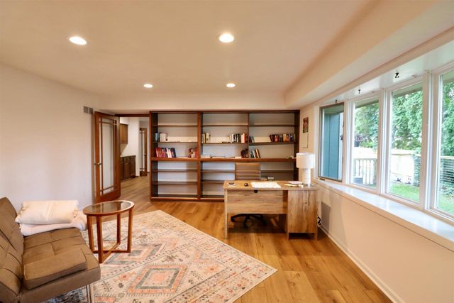 2870 S Riverside Drive, Beloit, WI 53511