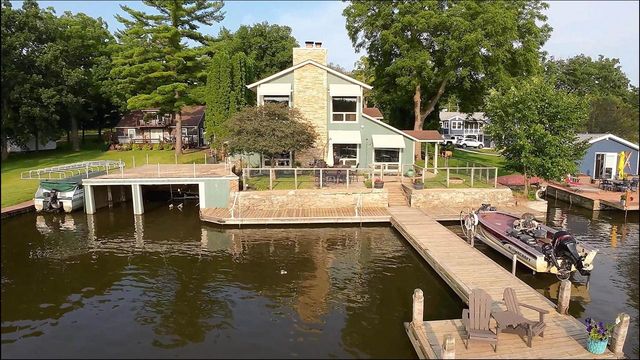 2870 S Riverside Drive, Beloit, WI 53511