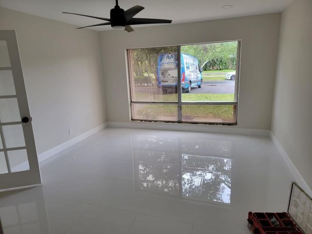 2733 Zorno Way, Delray Beach, FL 33445