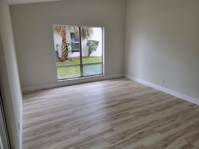 2733 Zorno Way, Delray Beach, FL 33445