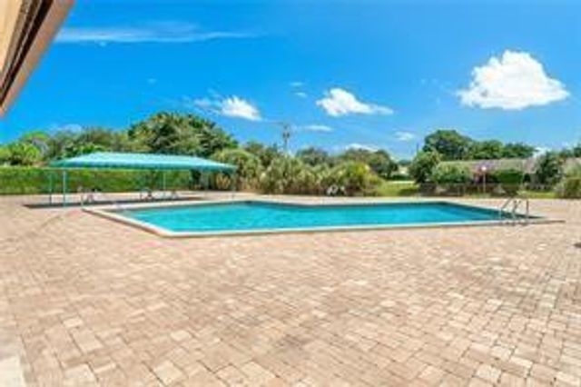 2733 Zorno Way, Delray Beach, FL 33445