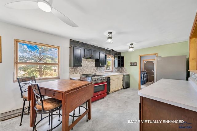 2418 CENTRAL BLVD, Rapid City, SD 57702