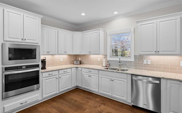 5403 Sicily Street, Oak Ridge, NC 27310