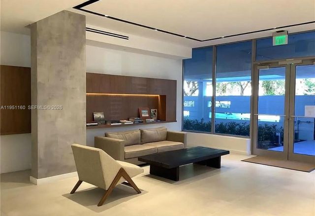 13800 Highland Dr 510, North Miami Beach, FL 33181