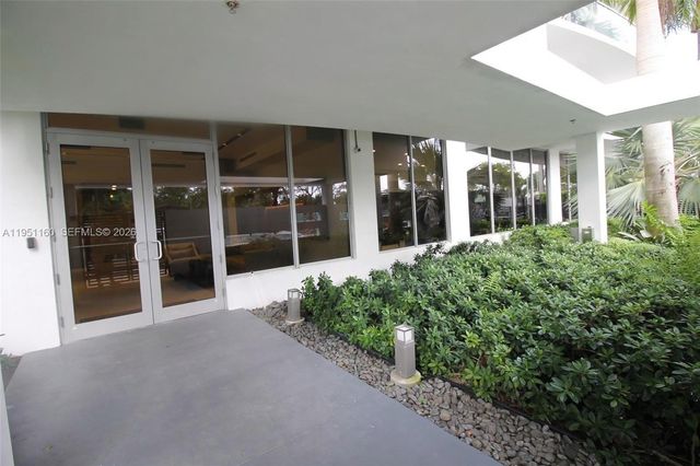 13800 Highland Dr 510, North Miami Beach, FL 33181