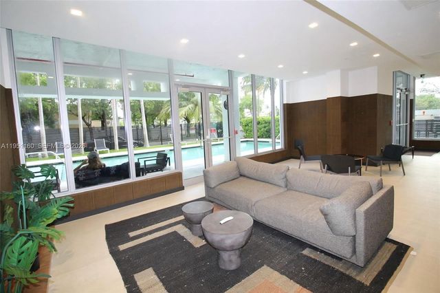 13800 Highland Dr 510, North Miami Beach, FL 33181