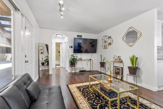 5510 Adelaide Avenue 1, San Diego, CA 92115