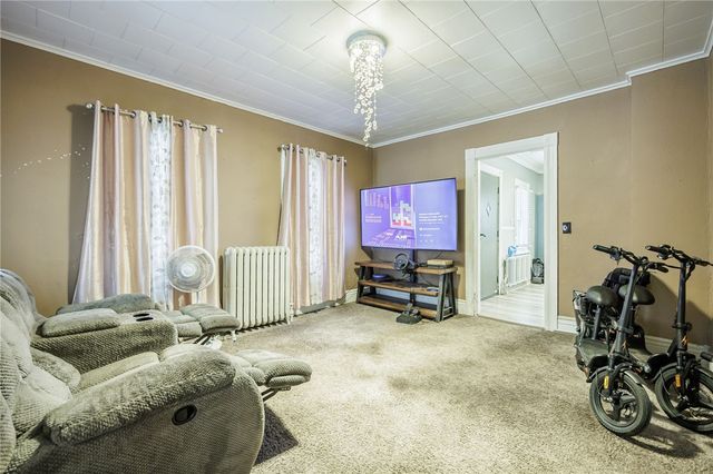 13 Glasser Street, Rochester, NY 14606