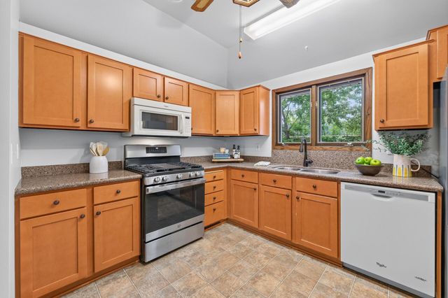 3525 Cohansey Street, Shoreview, MN 55126