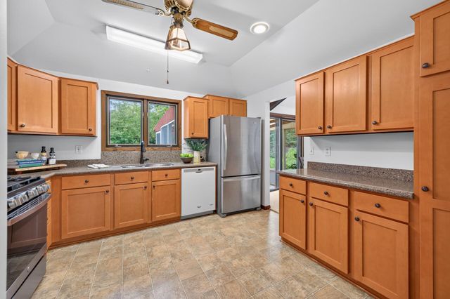 3525 Cohansey Street, Shoreview, MN 55126