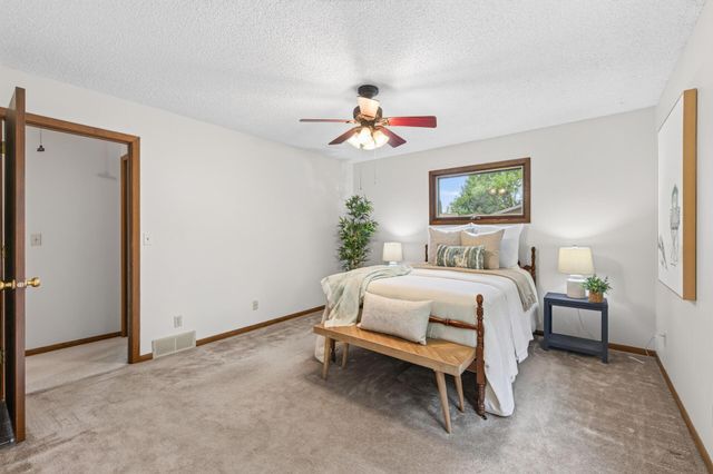 3525 Cohansey Street, Shoreview, MN 55126