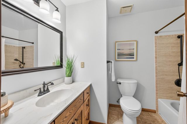 3525 Cohansey Street, Shoreview, MN 55126