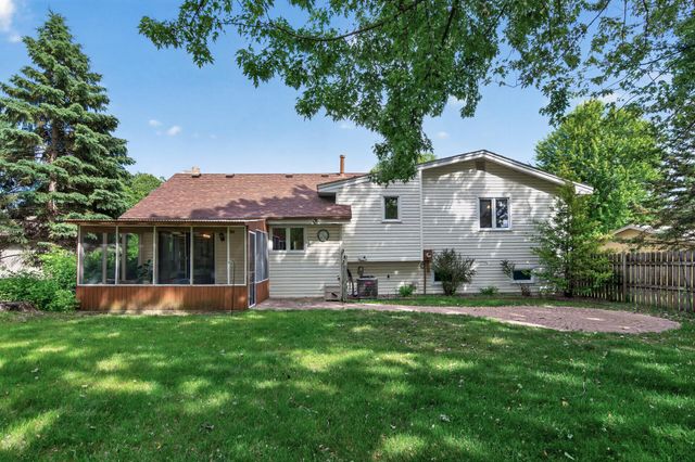 3525 Cohansey Street, Shoreview, MN 55126