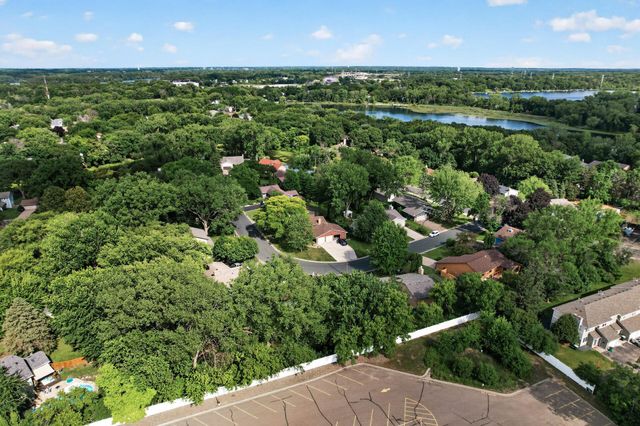 3525 Cohansey Street, Shoreview, MN 55126