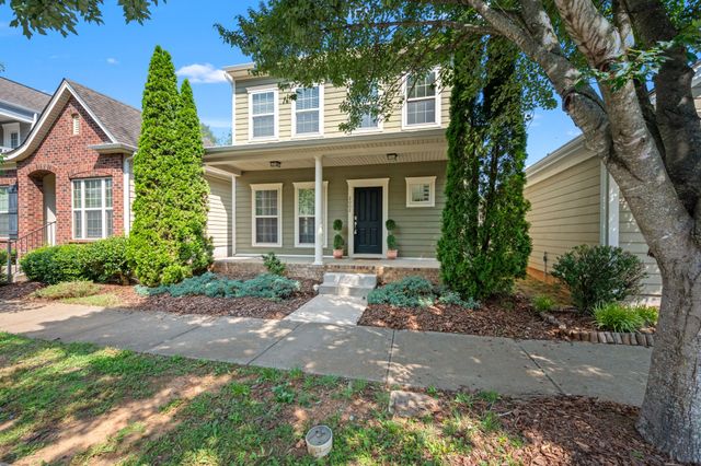2002 Avery Park Dr, Smyrna, TN 37167