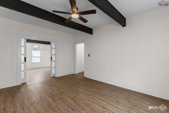 2100 MAURINE STREET, Wichita Falls, TX 76306