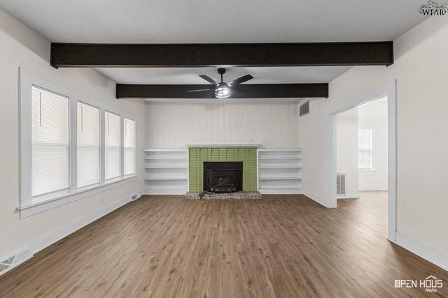 2100 MAURINE STREET, Wichita Falls, TX 76306